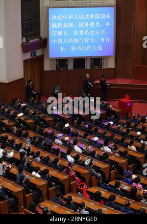 (180319) -- PEKING, 19. März 2018 -- die siebte Plenarsitzung der ersten Sitzung des 13. Nationalen Volkskongresses (NPC) findet in der Großen Halle des Volkes in Peking, der Hauptstadt Chinas, am 19. März 2018 statt. ) (ZWEI SITZUNGEN)CHINA-PEKING-NPC-SIEBTE PLENARSITZUNG (CN) DINGXHAITAO PUBLICATIONXNOTXINXCHN Stockfoto