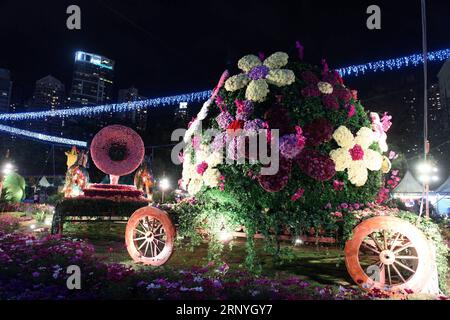 (180320) -- HONG KONG, 20. März 2018 -- Blumen werden während der Hong Kong Flower Show im Victoria Park in Hong Kong, Südchina, 19. März 2018 gesehen. ) (wyo) CHINA-HONG KONG-FLOWER SHOW (CN) QinxQing PUBLICATIONxNOTxINxCHN Stockfoto