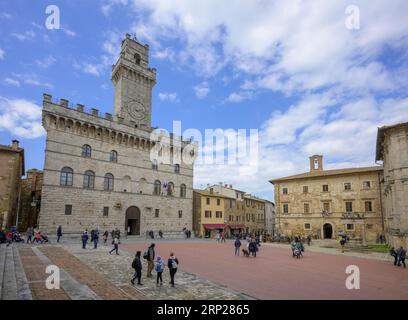 Rathaus in Piazza Grande, Montepulciano, Provinz Siena, Italien Stockfoto