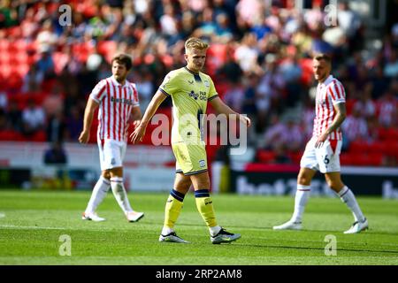 bet365 Stadium, Stoke, England - 2. September 2023 Ali McCann (13) von Preston North End - während des Spiels Stoke City gegen Preston NE, EFL Championship, 2023/24, bet365 Stadium, Stoke, England - 2. September 2023 Credit: Arthur Haigh/WhiteRosePhotos/Alamy Live News Stockfoto