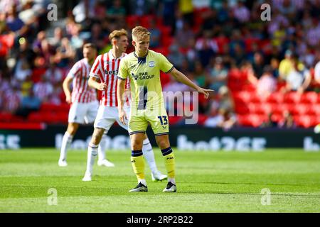 bet365 Stadium, Stoke, England - 2. September 2023 Ali McCann (13) von Preston North End - während des Spiels Stoke City gegen Preston NE, EFL Championship, 2023/24, bet365 Stadium, Stoke, England - 2. September 2023 Credit: Arthur Haigh/WhiteRosePhotos/Alamy Live News Stockfoto