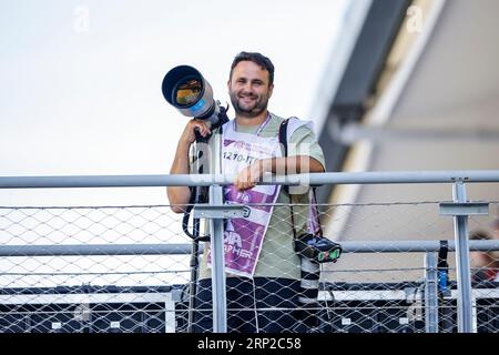 Monza, Italie. September 2023. Der Fotograf Eric Alonso, bisher unbekannter Verwandter Fernando Alonso während des Formel 1-Grand Premio d'Italia Grand Prix 2023, 14. Runde der Formel-1-Weltmeisterschaft 2023 vom 1. Bis 3. September 2023 auf dem Autodromo Nazionale di Monza, in Monza, Italien - Foto Xavi Bonilla/DPPI Credit: DPPI Media/Alamy Live News Stockfoto