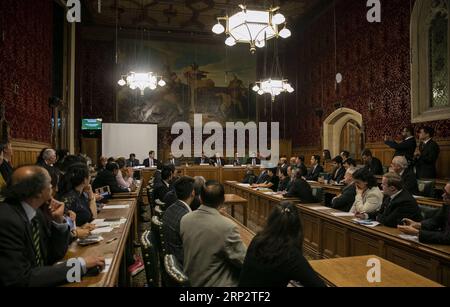 (180911) -- LONDON, 11. September 2018 -- Foto vom 10. September 2018 zeigt die Einführungszeremonie der All-Party Parliamentary Group (APPG) für die Belt and Road Initiative (BRI) und den China-Pakistan Economic Corridor (CPEC) in London, Großbritannien. Der chinesische Botschafter in Großbritannien Liu Xiaoming sagte am Montag, er hoffe, dass die neu gegründete britische parlamentsgruppe für die Belt and Road Initiative als Brücke der Kommunikation dienen und mehr Unterstützung und Beteiligung der britischen Öffentlichkeit für die Initiative bringen wird. ) (lrz) GROSSBRITANNIEN-LONDON-PARLAMENT-BRI-FRAKTION HanxYan PUBLICATIONxNOTxINxCHN Stockfoto