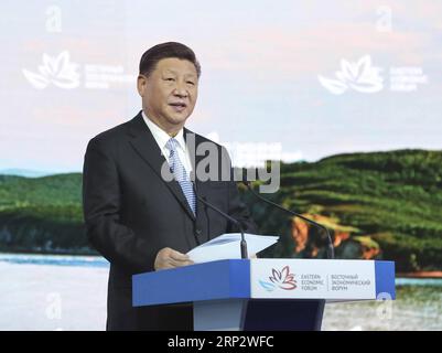 (180912) -- WLADIWOSTOK, 12. September 2018 -- der chinesische Präsident Xi Jinping spricht auf der Plenartagung des vierten Östlichen Wirtschaftsforums (EEF) am 12. September 2018 in Wladiwostok im Fernen Osten Russlands. ) (Sxk) RUSSLAND-WLADIWOSTOK-CHINA-XI JINPING-EEF JuxPeng PUBLICATIONxNOTxINxCHN Stockfoto