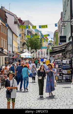 Haupteinkaufsstraße, Fischerstraße, Fußgängerzone, Kempten, Allgaeu, Bayern, Deutschland Stockfoto