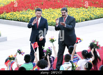 (180914) -- PEKING, 14. September 2018 -- der chinesische Präsident Xi Jinping hält eine Begrüßungszeremonie für seinen venezolanischen Amtskollegen Nicolas Maduro ab, bevor seine Gespräche in Peking, der Hauptstadt Chinas, am 14. September 2018 stattfinden. ) (wyl) CHINA-PEKING-XI JINPING-VENEZUELA-MADURO-TALKS (CN) YaoxDawei PUBLICATIONxNOTxINxCHN Stockfoto