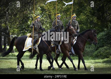 (180916) -- WARSCHAU, 16. September 2018 -- polnische Kavalleriesoldaten nehmen am 16. September 2018 an einer Veranstaltung zum 100. Jahrestag der Unabhängigkeit Polens in Warschau Teil. In diesem Jahr jährt sich die Unabhängigkeit Polens zum 100. Mal, und das ganze Jahr über werden Aktivitäten zur Feier des hundertjährigen Jubiläums organisiert. ) POLEN-WARSCHAU-UNABHÄNGIGKEITSFEST JaapxArriens PUBLICATIONxNOTxINxCHN Stockfoto