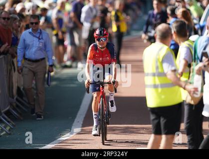 Tom Pidcock von INEOS Grenadiers vor der ersten Etappe der Tour of Britain 2023 von Altrincham nach Manchester. Bilddatum: Sonntag, 3. September 2023. Stockfoto