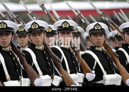 (180920) -- SANTIAGO, 20. September 2018 -- Soldaten marschieren während einer jährlichen Militärparade anlässlich des chilenischen Unabhängigkeitsjubiläums in der Hauptstadt Santiago, 19. September 2018. ) (nxl) CHILE-SANTIAGO-UNABHÄNGIGKEITSPARADE WangxPei PUBLICATIONxNOTxINxCHN Stockfoto