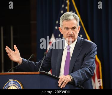 (180926) -- WASHINGTON, 26. September 2018 -- der Vorsitzende der US-Notenbank Jerome Powell spricht während einer Pressekonferenz in Washington D.C., USA, am 26. September 2018. Die US-Notenbank Federal Reserve hat am Mittwoch die kurzfristigen Zinssätze um einen Viertel Prozentpunkt angehoben, ihre dritte Zinserhöhung in diesem Jahr und die achte derartige Bewegung seit Ende 2015. ) US-WASHINGTON D.C.-FEDERAL RESERVE-ZINSANHEBUNG LIUXJIE PUBLICATIONXNOTXINXCHN Stockfoto