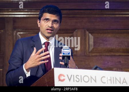 (180928) -- PEKING, 28. September 2018 -- Nikhil Rathi, CEO der Londoner Börse, spricht während eines Forums in London, Großbritannien, am 13. September 2018. ) Xinhua Schlagzeilen: Europa, China verstärken die Zusammenarbeit trotz des Schreckens des zunehmenden Protektionismus StephenxChung PUBLICATIONxNOTxINxCHN Stockfoto