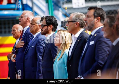 Monza, Italien. September 2023. BEN SULAYEM Mohammed (vae), Präsident der FIA, Portrait mit dem italienischen Ministerpräsidenten Meloni Giorgia und DOMENICALI Stefano (ita), Chairman und CEO der Formel-1-Gruppe FOG während des Grand Prix der Formel 1 Pirelli 2023, 14. Runde der Formel-1-Weltmeisterschaft 2023 vom 1. bis 3. September 2023 auf dem Autodromo Nazionale di Monza in Monza, Italien - Foto Xavi Bonilla/DPPI Credit: DPPI Media/Alamy Live News Stockfoto