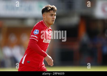 VOLENDAM - Manfred Ugalde vom FC Twente während des niederländischen Eredivisie-Spiels zwischen dem FC Volendam und dem FC Twente im Kras-Stadion am 3. September 2023 in Volendam, Niederlande. ANP BART STOUTJESDIJK Stockfoto