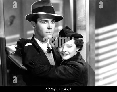 HENRY FONDA und SYLVIA SIDNEY in YOU ONLY LIVE 1937 Regisseur Fritz LANG Drehbuch Gene Towne und C. Graham Baker Musik Alfred Newman Kostümdesign Helen Taylor Walter Wanger Productions / United Artists Stockfoto