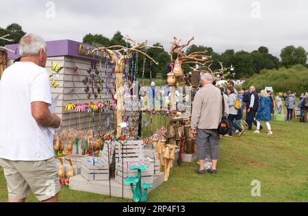 Die zweite Gärtner World Autumn Fair im Audley End House and Gardens, Saffron Walden, Essex. Auf der Messe steht der Stand von Trade Winds. Stockfoto