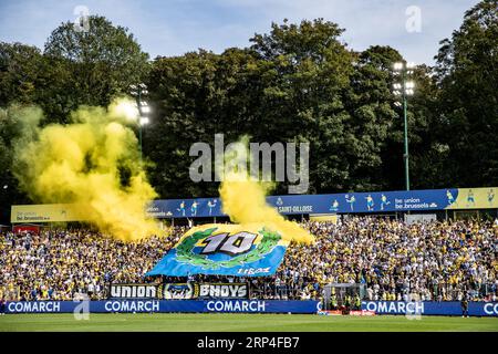 Brüssel, Belgien. September 2023. Die Fans der Union sind am Sonntag, den 03. September 2023 in Brüssel, vor einem Fußballspiel zwischen Royale Union Saint-Gilloise und Royal Antwerp FC am 06. Tag der Saison 2023-2024 der ersten Liga der belgischen Meisterschaft, der Jupiler Pro League, abgebildet. BELGA FOTO DAVID PINTENS Credit: Belga News Agency/Alamy Live News Stockfoto