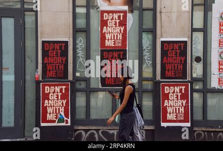 London, England, Großbritannien. September 2023. Poster in Soho werben für die brandneue Single Don't Get Angry with Me aus den Rocklegenden The Rolling Stones. Die Band veröffentlichte kürzlich einen Ausschnitt des Songs aus ihrem neuen Album Hackney Diamonds, dem Nachfolger von Blue and Lonesome, dem Blues-Cover-Album von 2016 und ihrem ersten Studioalbum mit neuem Material seit 18 Jahren. (Bild: © Vuk Valcic/ZUMA Press Wire) NUR REDAKTIONELLE VERWENDUNG! Nicht für kommerzielle ZWECKE! Stockfoto