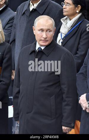 (181111) -- PARIS, 11. November 2018 -- der russische Präsident Wladimir Putin nimmt an einer Zeremonie zum hundertsten Jahrestag des Waffenstillstands des Ersten Weltkriegs in Paris, Frankreich, 11. November 2018 Teil. ) FRANKREICH-PARIS-WWI-GEDENKEN ChenxYichen PUBLICATIONxNOTxINxCHN Stockfoto