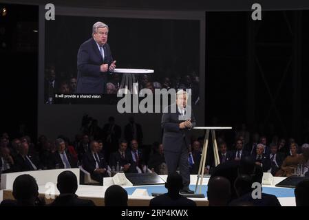 (181111) -- PARIS, 11. November 2018 -- der Generalsekretär der Vereinten Nationen Antonio Guterres spricht am 11. November 2018 vor dem Pariser Friedensforum in Paris, Frankreich. Das Pariser Friedensforum begann am Sonntag mit Reden des französischen Präsidenten Emmanuel Macron, der deutschen Bundeskanzlerin Angela Merkel und des UN-Generalsekretärs Antonio Guterres, die anlässlich des hundertsten Jahrestages des Waffenstillstands des Ersten Weltkriegs zu nachhaltigen Friedensbemühungen aufriefen. FRANKREICH-PARIS-PARIS-FRIEDENSFORUM ChenxYichen PUBLICATIONxNOTxINxCHN Stockfoto