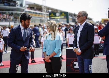 BEN SULAYEM Mohammed (vae), Präsident der FIA, Porträt mit dem italienischen Ministerpräsidenten Meloni Giorgia und DOMENICALI Stefano (ita), Chairman und CEO der Formel-1-Gruppe FOG während des Formel-1-Grand-Premio-Rennens 2023 dÂ&#x80;&#x99;Grand Prix Italia, 14. Runde der Formel-1-Weltmeisterschaft 2023 vom 1. bis 3. September 2023 auf dem Autodromo Nazionale di Monza in Monza, Italien Stockfoto