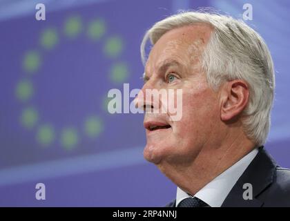 (181114) -- BRÜSSEL, 14. November 2018 -- Michel Barnier, Chefunterhändler des Brexit der Europäischen Union, spricht am 14. November 2018 während eines Pressebriefings am Hauptsitz der Europäischen Kommission in Brüssel, Belgien. Die Europäische Union (EU) und Großbritannien haben entscheidende Schritte unternommen, um die Brexit-Verhandlungen zu beenden, sagte Michel Barnier am Mittwoch und sendete ein klares Signal für einen bevorstehenden Sondergipfel im Laufe dieses Monats. ) BELGIEN-BRÜSSEL-EU-BREXIT-MICHEL BARNIER-PRESS BRIEFING YEXPINGFAN PUBLICATIONXNOTXINXCHN Stockfoto