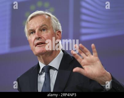 (181114) -- BRÜSSEL, 14. November 2018 -- Michel Barnier, Chefunterhändler des Brexit der Europäischen Union, spricht am 14. November 2018 während eines Pressebriefings am Hauptsitz der Europäischen Kommission in Brüssel, Belgien. Die Europäische Union (EU) und Großbritannien haben entscheidende Schritte unternommen, um die Brexit-Verhandlungen zu beenden, sagte Michel Barnier am Mittwoch und sendete ein klares Signal für einen bevorstehenden Sondergipfel im Laufe dieses Monats. ) BELGIEN-BRÜSSEL-EU-BREXIT-MICHEL BARNIER-PRESS BRIEFING YEXPINGFAN PUBLICATIONXNOTXINXCHN Stockfoto