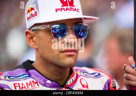 Circuit de Barcelona, Barcelona, Katalonien, Spanien. September 2023. 2023 MotoGP des Catalunya Race Day; Jorge Martin vom Prima Pramac Racing bereitet sich auf das Rennen vor Credit: Action Plus Sports/Alamy Live News Stockfoto