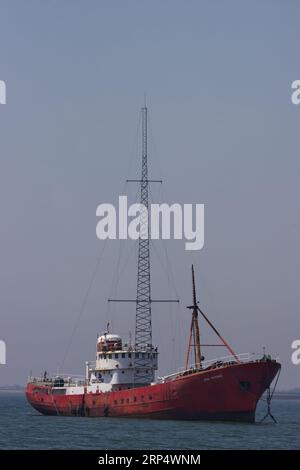 MV, Ross Revenge, Heimat des Piratenradiosenders Radio Caroline, der in der Blackwater Estuary in Essex ankerte. Stockfoto