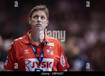 Magdeburg, Deutschland. September 2023. Handball: Bundesliga, SC Magdeburg - SG Flensburg-Handewitt, Spieltag 2, GETEC Arena. Flensburger Coach Nicolej Krickau. Quelle: Ronny Hartmann/dpa/Alamy Live News Stockfoto