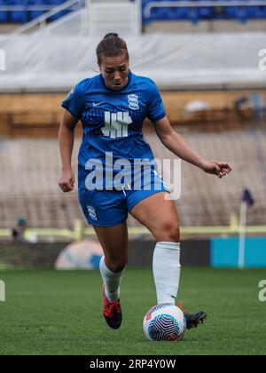 Birmingham, Großbritannien. September 2023. Birmingham, England, 3. September 2023: Ellie Mason (3 Birmingham) beim Fußballspiel der FA Womens Championship zwischen Birmingham City und Crystal Palace in St Andrews in Birmingham, England (Natalie Mincher/SPP) Credit: SPP Sport Press Photo. Alamy Live News Stockfoto