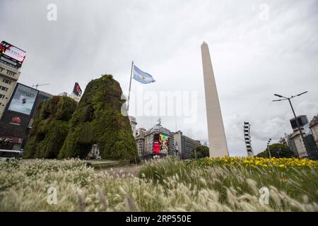 (181127) -- BUENOS AIRES, 27. November 2018 -- Foto aufgenommen am 27. November 2018 zeigt das Obelisco-Denkmal in Buenos Aires, Argentinien. Der 13. G20-Gipfel unter dem Motto „Konsens für faire und nachhaltige Entwicklung aufbauen“ findet zum ersten Mal von Freitag bis Samstag in einem südamerikanischen Land statt. ) ARGENTINIEN-BUENOS AIRES-G20-GIPFELVORBEREITUNGEN LIXMING PUBLICATIONXNOTXINXCHN Stockfoto