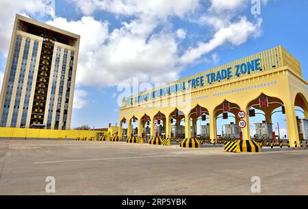 (181227) -- PEKING, 27. Dezember 2018 -- Foto vom 9. Dezember 2018 zeigt die Dschibuti International Free Trade Zone in Dschibuti. Wang Teng) Xinhua Schlagzeilen: In China gebaute Industrieparks, Freihandelszonen sorgen für neue Industrialisierungsdynamik in ganz Afrika wangshoubao PUBLICATIONxNOTxINxCHN Stockfoto