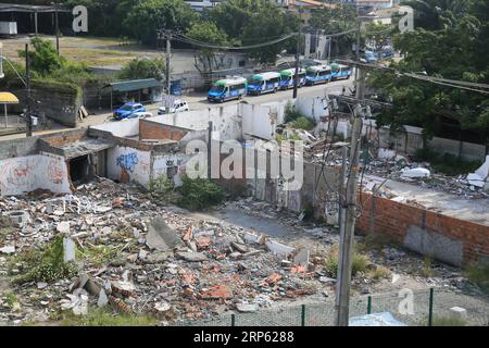 salvador, bahia, brasilien - 30. september 2023: Blick auf den Abbruchbereich eines Bauwerks in der Stadt Lauro de Freitas. Stockfoto