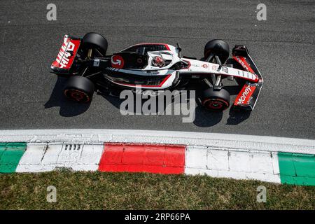 Monza, Italien. September 2023. #20 Kevin Magnussen (DNK, MoneyGram Haas F1 Team), F1 Grand Prix von Italien beim Autodromo Nazionale Monza am 2. September 2023 in Monza, Italien. (Foto von HIGH TWO) Credit: dpa/Alamy Live News Stockfoto