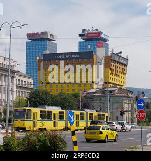 Hotel Holiday Ex Holiday Inn. Gebaut für die Olympischen Winterspiele 84 und von Reportern während des Bosnienkrieges verwendet. Sarajevo, Bosnien und H., September 03 2023. Stockfoto