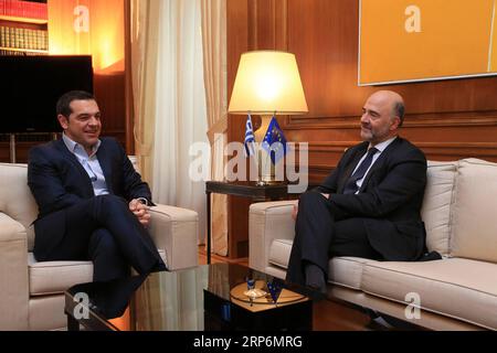 (190116) -- ATHEN, 16. Januar 2019 -- der griechische Premierminister Alexis Tsipras (L) trifft sich am 16. Januar in Athen, Griechenland, mit Pierre Moscovici, dem EU-Kommissar für Wirtschaft und Finanzen, Steuern und Zoll, 2019. Griechenland kehrt nun zur Normalität zurück, sagte Pierre Moscovici am Mittwoch nach seinem Treffen mit dem griechischen Premierminister Alexis Tsipras. ) GRIECHENLAND-ATHEN-PM-EU-MOSCOVICI-TREFFEN MARIOSXLOLOS PUBLICATIONXNOTXINXCHN Stockfoto