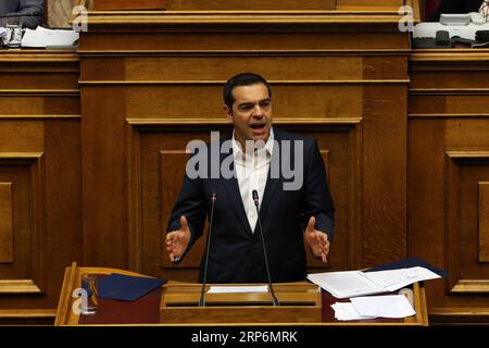 (190116) -- ATHEN, 16. Januar 2019 -- der griechische Premierminister Alexis Tsipras spricht während einer Parlamentssitzung in Athen, Griechenland, am 16. Januar 2019. Die Regierung des griechischen Premierministers Alexis Tsipras hat am Mittwoch eine Vertrauensabstimmung im griechischen parlament gewonnen, während eine neue entscheidende Abstimmung für die Ratifizierung des Makedonischen Namensabkommens in den kommenden Tagen folgen wird. ) GRIECHENLAND-ATHEN-REGIERUNG-VERTRAUEN-STIMMBERECHTIGTE MARIOSXLOLOS PUBLICATIONXNOTXINXCHN Stockfoto