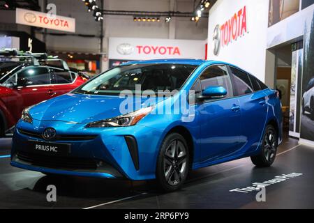 (190118) -- BRÜSSEL, 18. Januar 2019 -- Ein Toyota Prius MC Car wird während seiner europäischen Premiere auf der 97. Brüsseler Automobilausstellung auf der Brüsseler Expo in Brüssel, Belgien, am 18. Januar 2019 gesehen. Die 97. Brüsseler Automobilausstellung ist vom 19. Bis 27. Januar für die Öffentlichkeit zugänglich. ) BELGIEN-BRÜSSEL-MOTORSHOW ZhengxHuansong PUBLICATIONxNOTxINxCHN Stockfoto