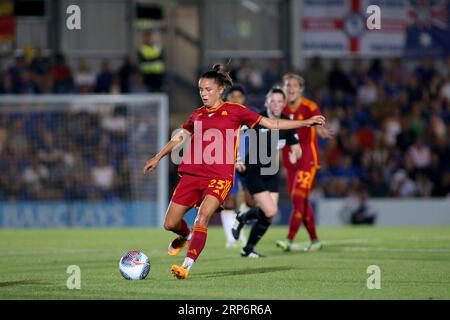 London, Großbritannien. September 2023. London, 3. September 2023: Carina Wenninger (23 Roma) während des Vorsaisonspiels zwischen Chelsea und Roma in Kingsmeadow, London, England. (Pedro Soares/SPP) Credit: SPP Sport Press Photo. Alamy Live News Stockfoto