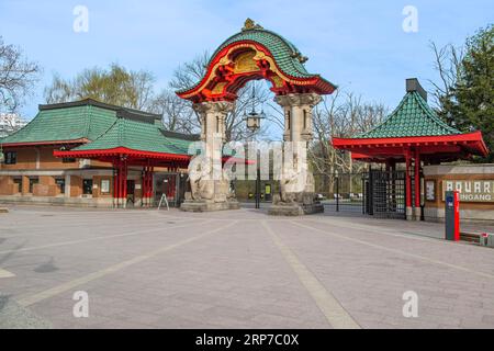 Elephant Gate, Eingang Zum Berliner Zoo, Deutschland Stockfoto