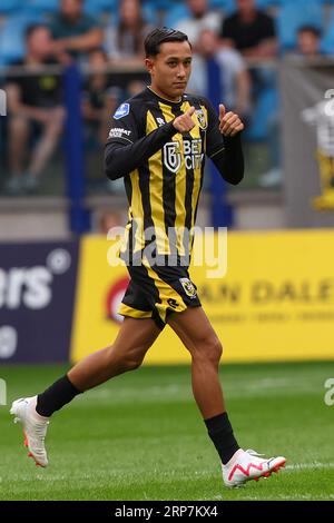Arnhem, Niederlande. September 2023. ARNHEM, NIEDERLANDE - 3. SEPTEMBER: Miliano Jonathans von Vitesse während des niederländischen Eredivisie-Spiels zwischen Vitesse und AZ Alkmaar im Stadion Gelredome am 3. September 2023 in Arnhem, Niederlande. (Foto von Ben Gal/Orange Pictures) Credit: Orange Pics BV/Alamy Live News Stockfoto