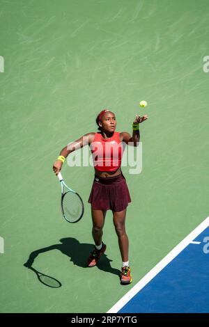 Coco Gauff (USA) nahm an der Women's Singles Round 2 beim US Open Tennis 2023 Teil. Stockfoto