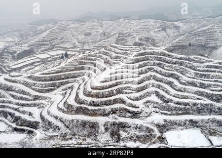 (190216) -- PEKING, 16. Februar 2019 (Xinhua) -- Luftaufnahme vom 15. Februar 2019 zeigt den schneebedeckten Taihang in Shahe, nordchinesische Provinz Hebei. (Xinhua/Chen Lei) XINHUA FOTOS DES TAGES PUBLICATIONxNOTxINxCHN Stockfoto