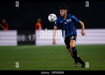 Matteo Ruggeri von Atalanta BC in Aktion während des Serie-A-Fußballspiels zwischen Atalanta BC und AC Monza. Stockfoto