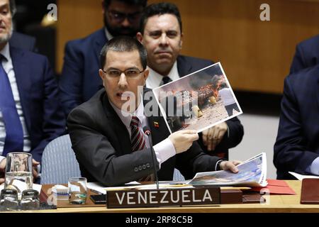 Nachrichten Themen der Woche KW09 Nachrichten Bilder des Tages 190226 -- VEREINTEN NATIONEN, 26. Februar 2019 -- der venezolanische Außenminister Jorge Arreaza Front spricht am 26. Februar 2019 im UN-Hauptquartier in New York vor einer Sitzung des UN-Sicherheitsrates zur Lage in Venezuela. Der Sicherheitsrat hat am Dienstag auf Ersuchen der Vereinigten Staaten die offene Sitzung zu den jüngsten Ereignissen in Venezuela abgehalten. VN-SICHERHEITSRAT-VENEZUELA-SITZUNG LixMuzi PUBLICATIONxNOTxINxCHN Stockfoto