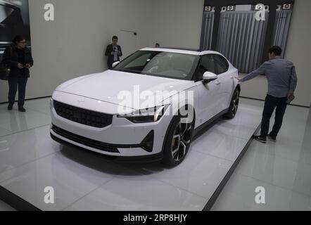 (190306) -- GENF, 6. März 2019 (Xinhua) -- Foto aufgenommen am 6. März 2019 zeigt die vollelektrische Polestar 2 auf dem 89. Internationalen Automobilsalon in Genf, Schweiz. Elektroautos und Hybridfahrzeuge sind Höhepunkte auf dem diesjährigen Internationalen Automobilsalon in Genf, der vom 7. Bis 17. März für die Öffentlichkeit geöffnet ist. (Xinhua/Xu Jinquan) SCHWEIZ-GENF-INTERNATIONALE MOTORSHOW-ELEKTROAUTOS PUBLICATIONxNOTxINxCHN Stockfoto