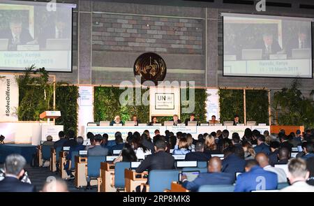 (190311) -- NAIROBI, 11. März 2019 (Xinhua) -- Foto vom 11. März 2019 zeigt die Eröffnungszeremonie der vierten Sitzung der UN-Umweltversammlung (UNEA) in Nairobi, Kenia. Die UNEA eröffnete am Montag in Nairobi mit einem Aufruf zur Einführung von Technologien und Innovationen zur Förderung eines grünen und integrativen Wachstums. Mehr als 4.700 Delegierte, darunter Präsidenten, Minister, Wirtschaftsführer, Wissenschaftler und Innovatoren, wird an der Tagung teilnehmen, auf der Entschließungen angenommen werden sollen, die dazu beitragen werden, Gesellschaften in eine nachhaltigere Zukunft zu führen. (Xinhua/Li Yan) KENIA-NAIROBI Stockfoto