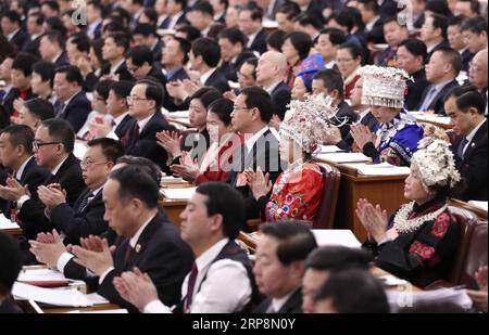 (190312) -- PEKING, 12. März 2019 -- die dritte Plenarsitzung der zweiten Sitzung des 13. Nationalen Volkskongresses (NPC) findet in der Großen Halle des Volkes in Peking, Hauptstadt Chinas, 12. März 2019 statt. ) (ZWEI SITZUNGEN)CHINA-PEKING-NPC-DRITTE PLENARSITZUNG (CN) HUANGXJINGWEN PUBLICATIONXNOTXINXCHN Stockfoto