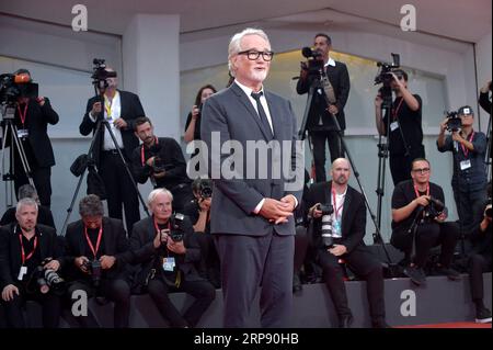 Venedig, Italien. September 2023. David Fincher besucht einen roten Teppich für den Film „The Killer“ beim 80. Internationalen Filmfestival von Venedig am Sonntag, den 3. September 2023 in Venedig. Foto von Rocco Spaziani/UPI Credit: UPI/Alamy Live News Stockfoto