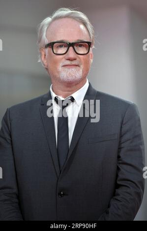 Venedig, Italien. September 2023. David Fincher besucht einen roten Teppich für den Film „The Killer“ beim 80. Internationalen Filmfestival von Venedig am Sonntag, den 3. September 2023 in Venedig. Foto von Rocco Spaziani/UPI Credit: UPI/Alamy Live News Stockfoto